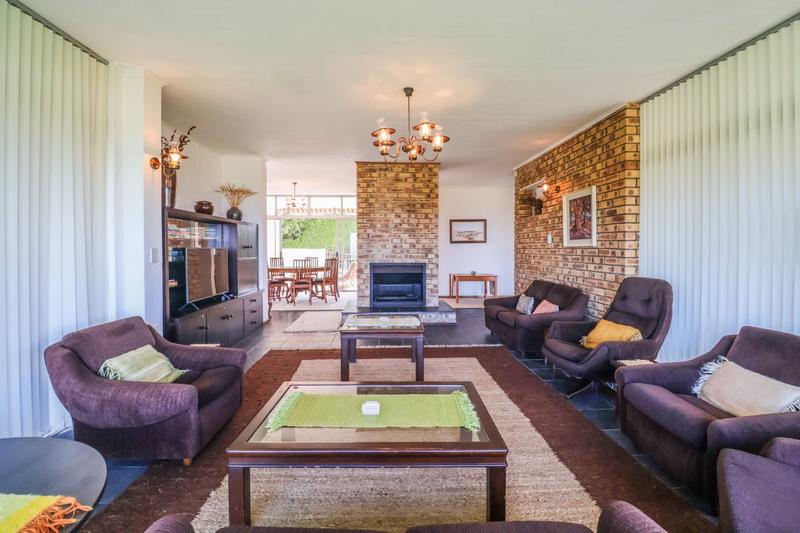 To Let 4 Bedroom Property for Rent in Sanctuary Western Cape